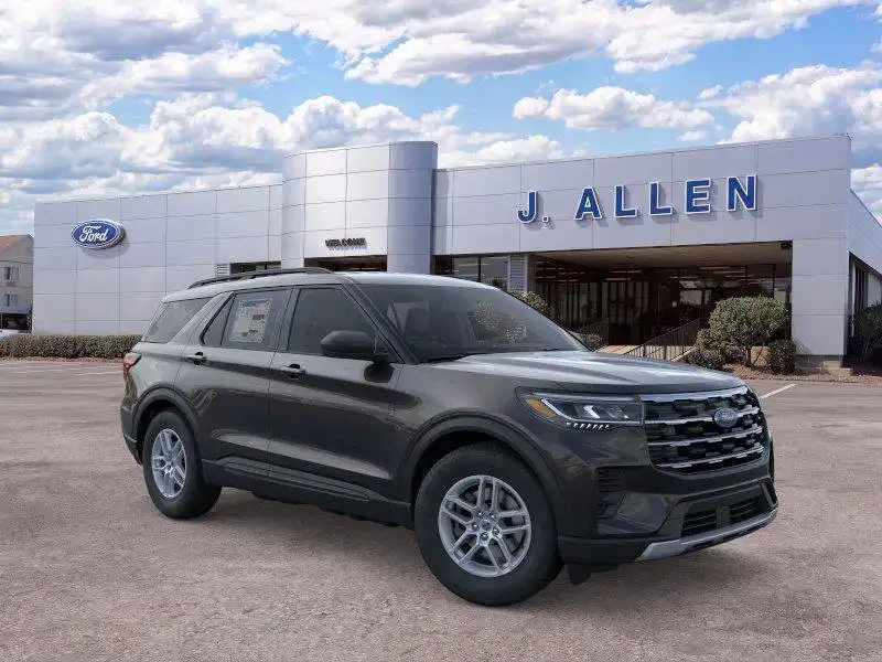 2026 Ford Explorer Active 4WD's photo