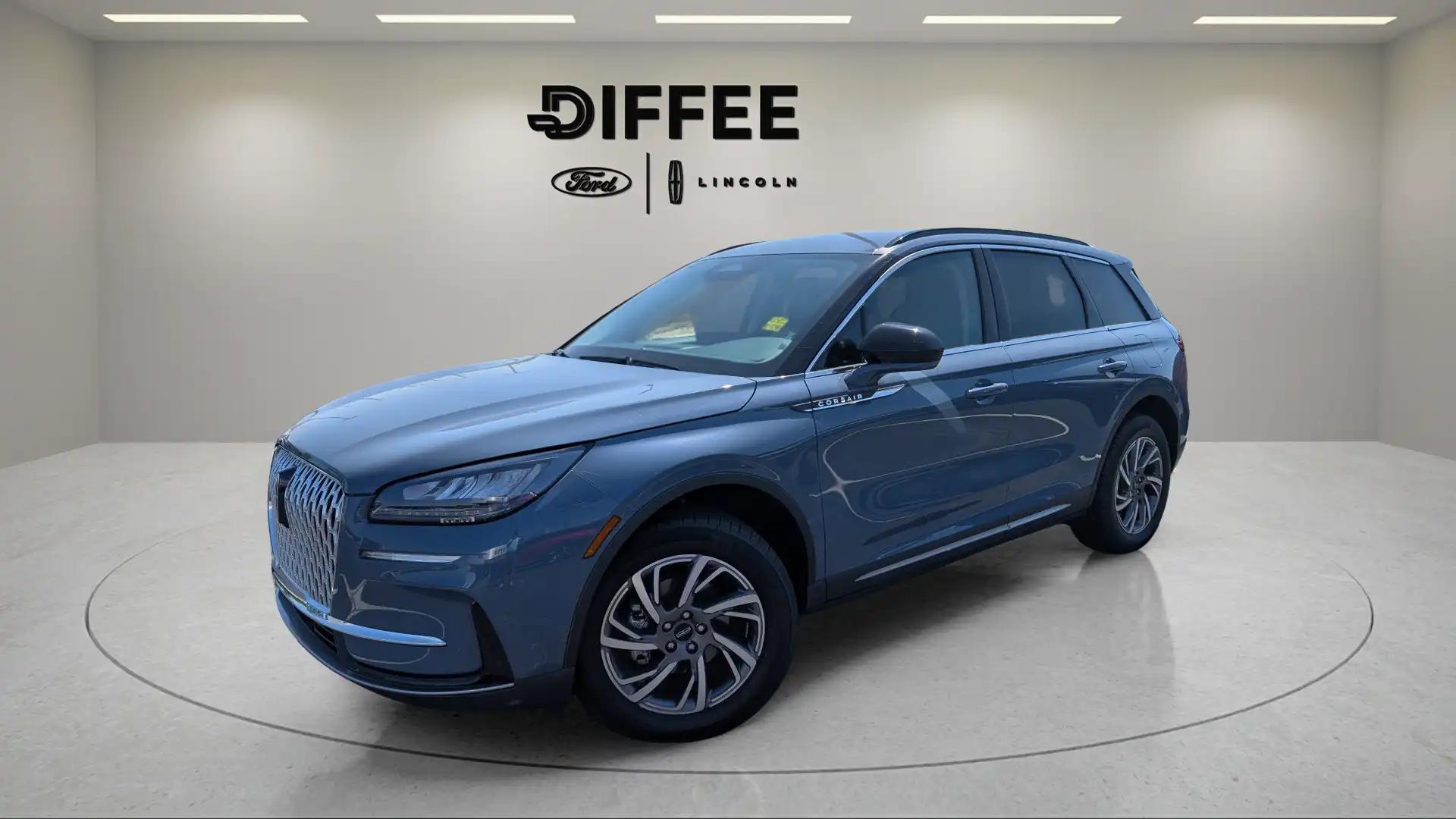 2026 Lincoln Corsair Premiere FWD's photo