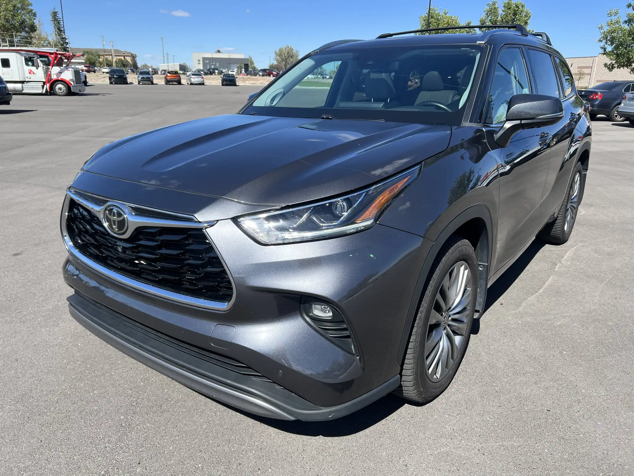 2022 Toyota Highlander Platinum 4WD V6's photo