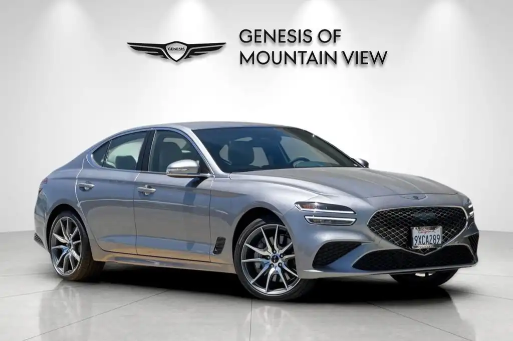 2026 Genesis G70 2.5T Standard's photo