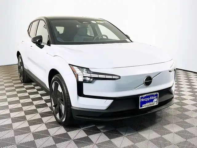 2026 Volvo EX30 Twin Motor Performance Plus's photo