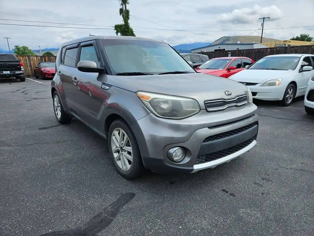 2018 Kia Soul 2.0L + 6 A/T's photo