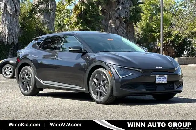 2026 Kia EV6 L AWD Light R's photo