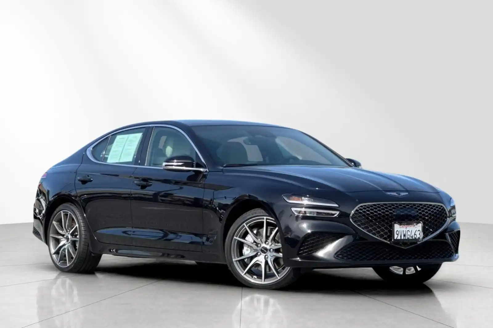 2026 Genesis G70 2.5T Standard's photo