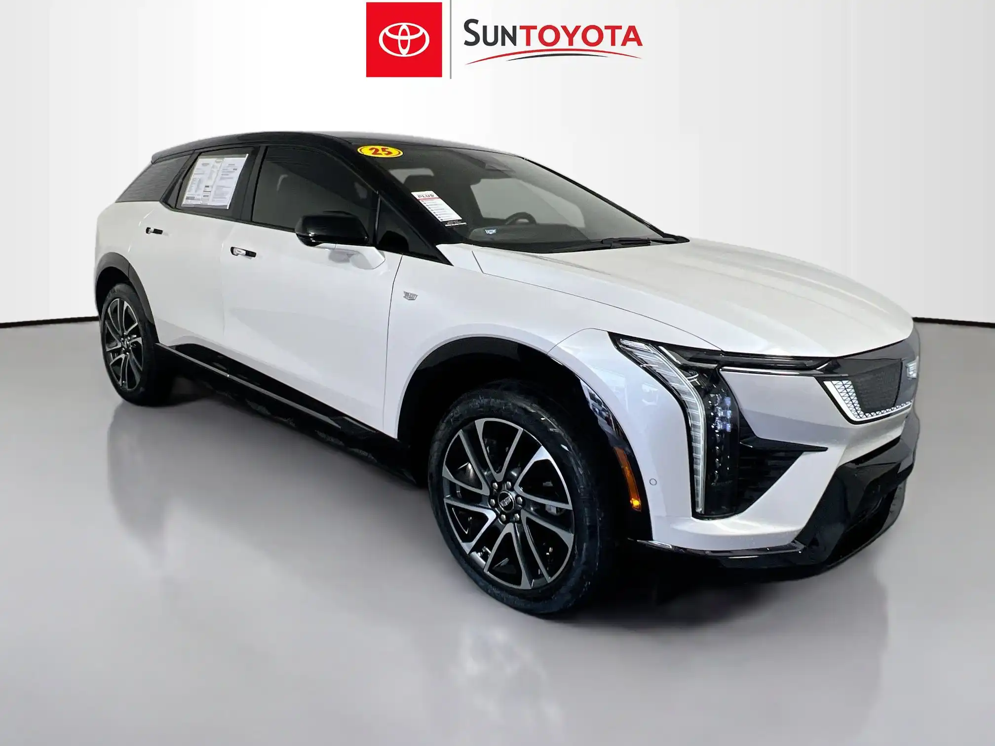 2025 Cadillac Optiq Sport 1 AWD's photo