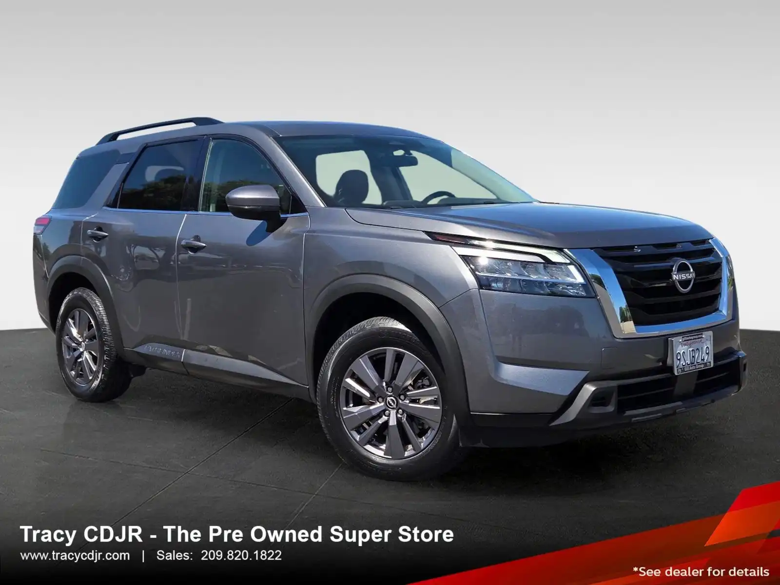 2022 Nissan Pathfinder SV 4WD's photo