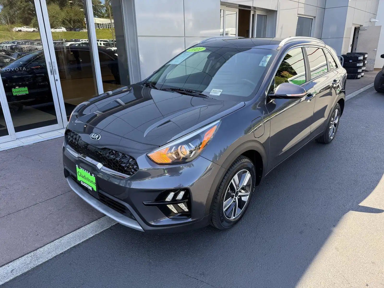 2021 Kia Niro EX PHEV's photo