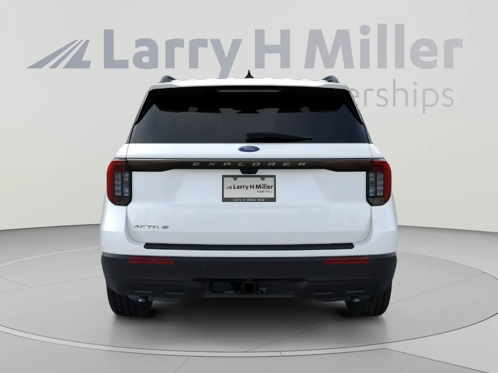 2026 Ford Explorer Active w/200A Pkg photo 5