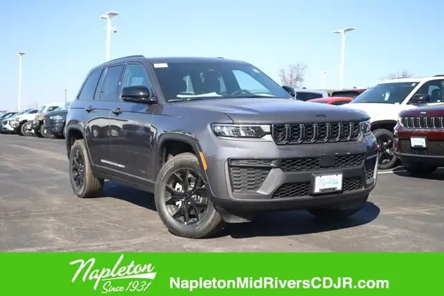 2026 Jeep Grand Cherokee Laredo Altitude 4x4's photo