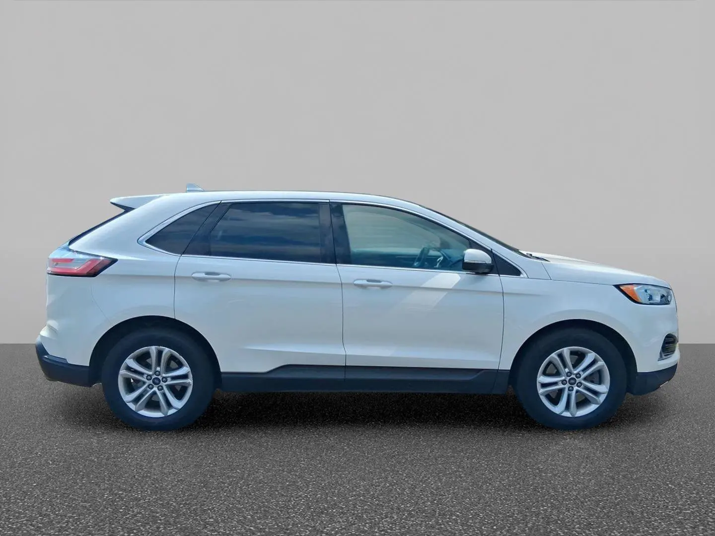 2020 Ford Edge SEL AWD photo 3