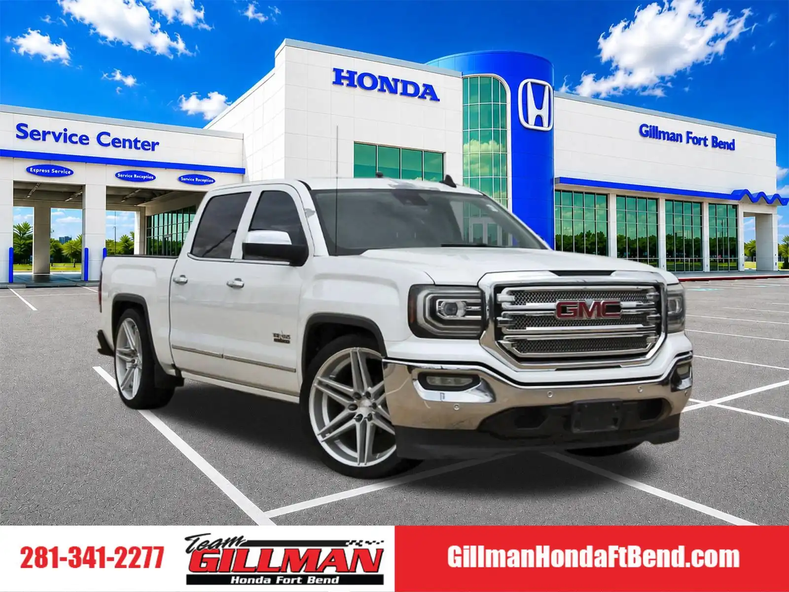 2016 GMC Sierra SLT 2WD Crew Cab Short Box's photo