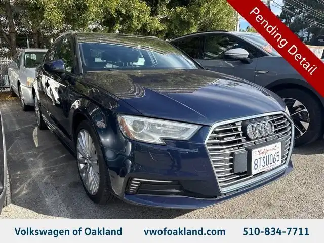 2017 Audi A3 e-tron 1.4T Premium S tronic's photo