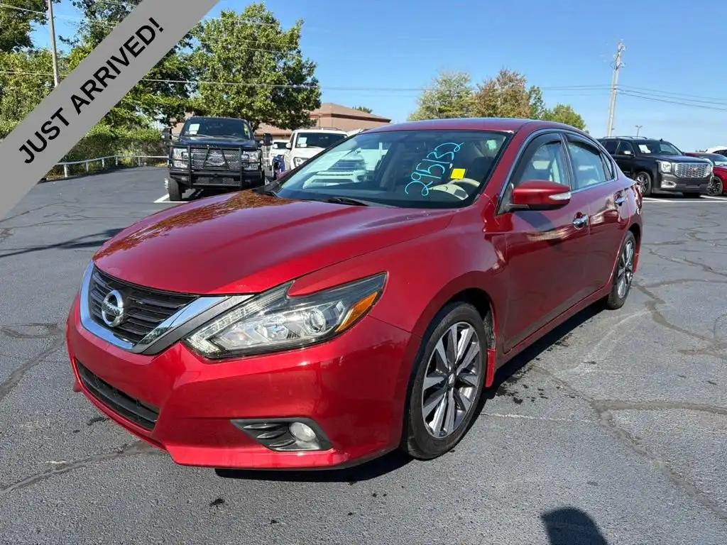 2016 Nissan Altima 2.5 SL's photo
