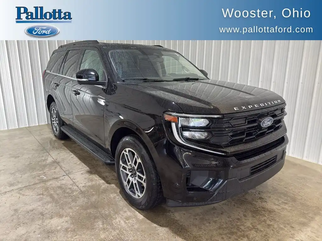 2025 Ford Expedition Active 4x4's photo