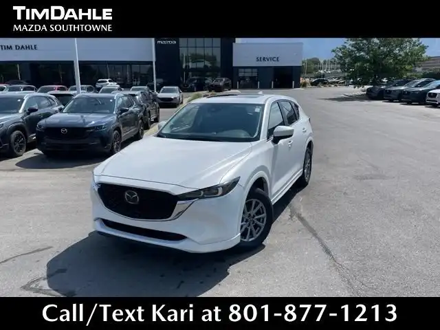 2024 Mazda CX-5 S Preferred package Auto AWD's photo
