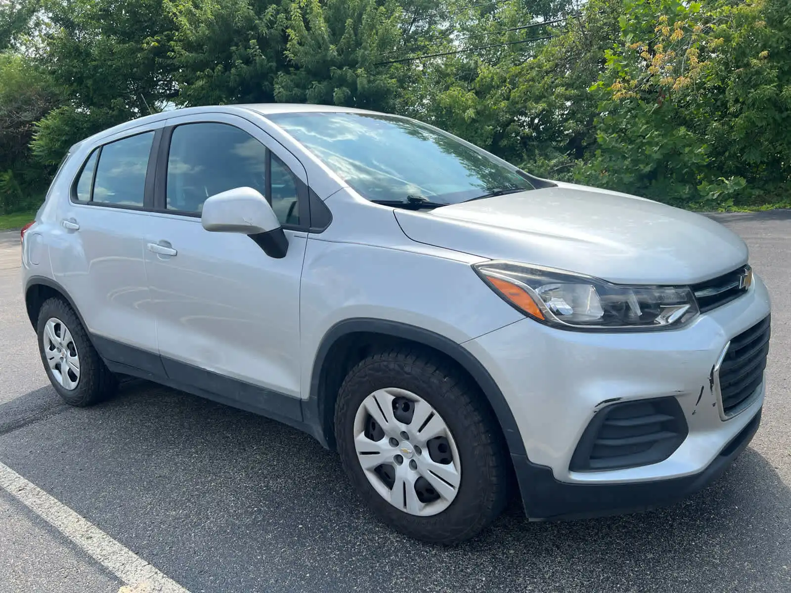 2018 Chevrolet Trax LS's photo