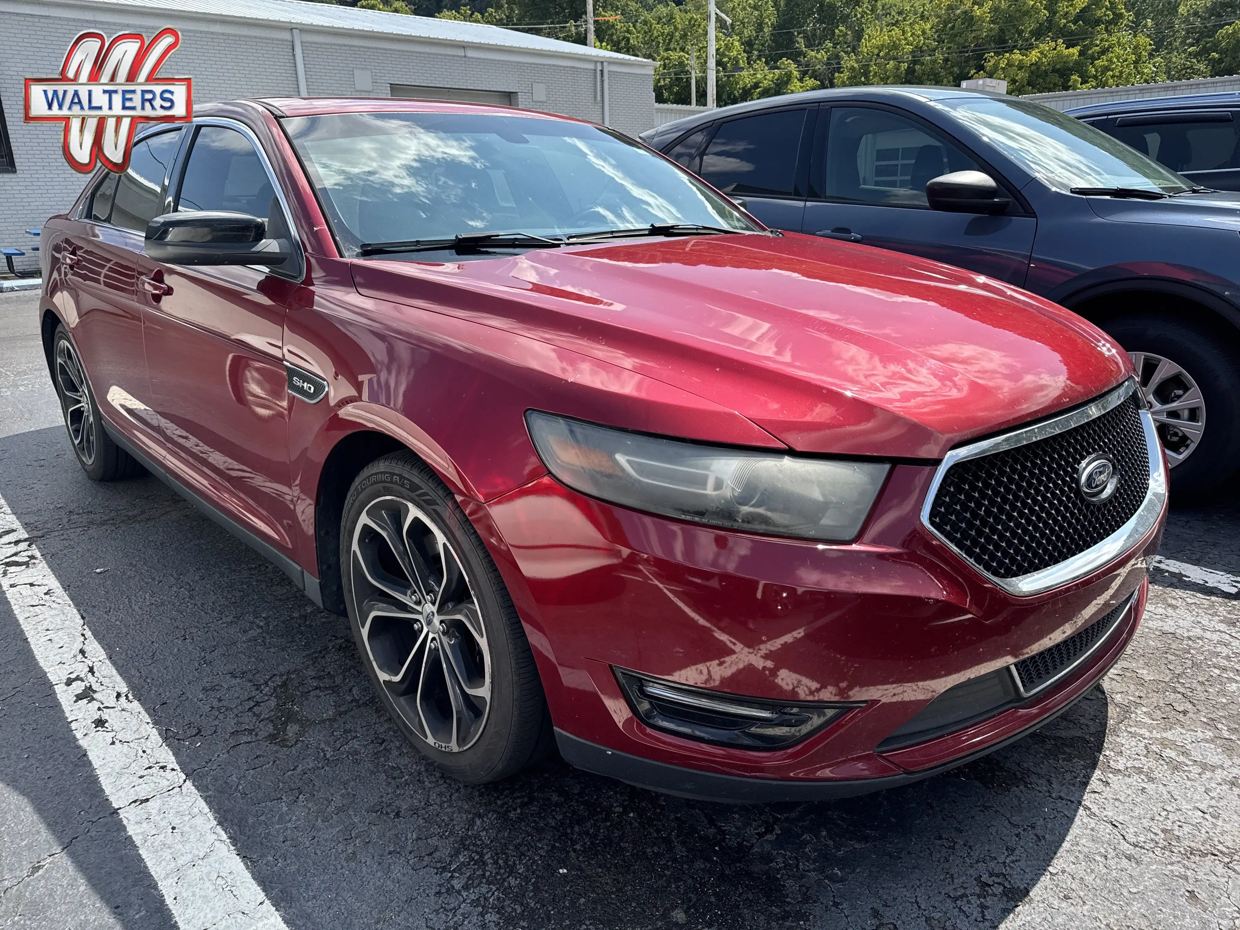 2015 Ford Taurus SHO AWD's photo