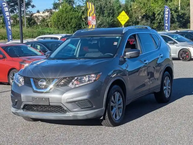 2016 Nissan Rogue SV AWD's photo