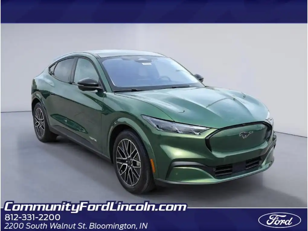 2026 Ford Mustang-Mach-e Premium's photo