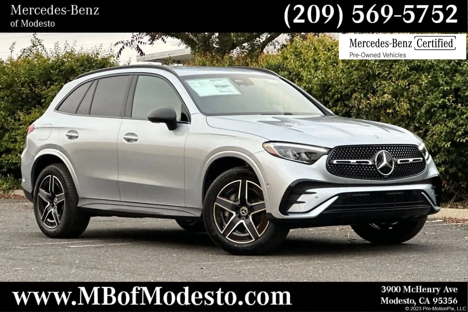 2026 Mercedes-Benz GLC GLC300 4MATIC's photo