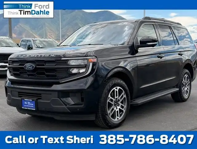 2025 Ford Expedition Active 4WD's photo