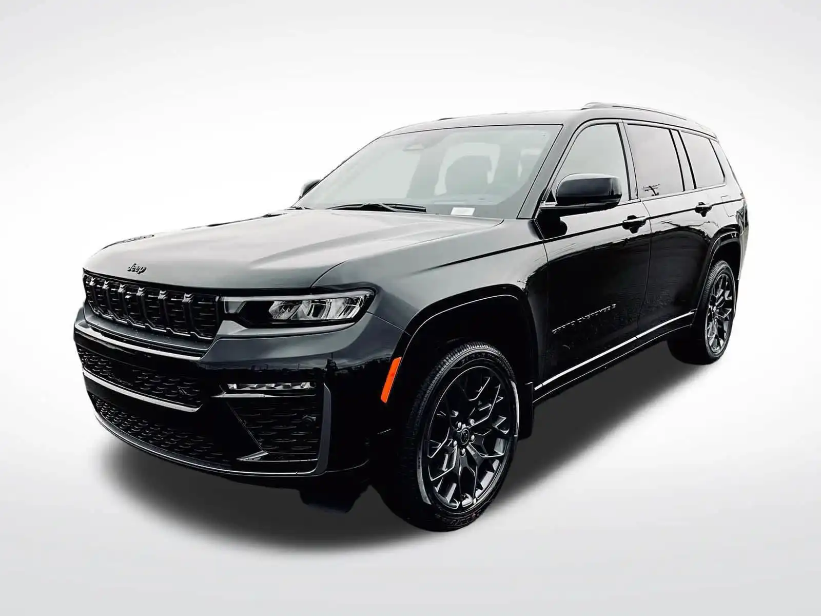 2027 Jeep Grand Cherokee L Summit 4WD's photo