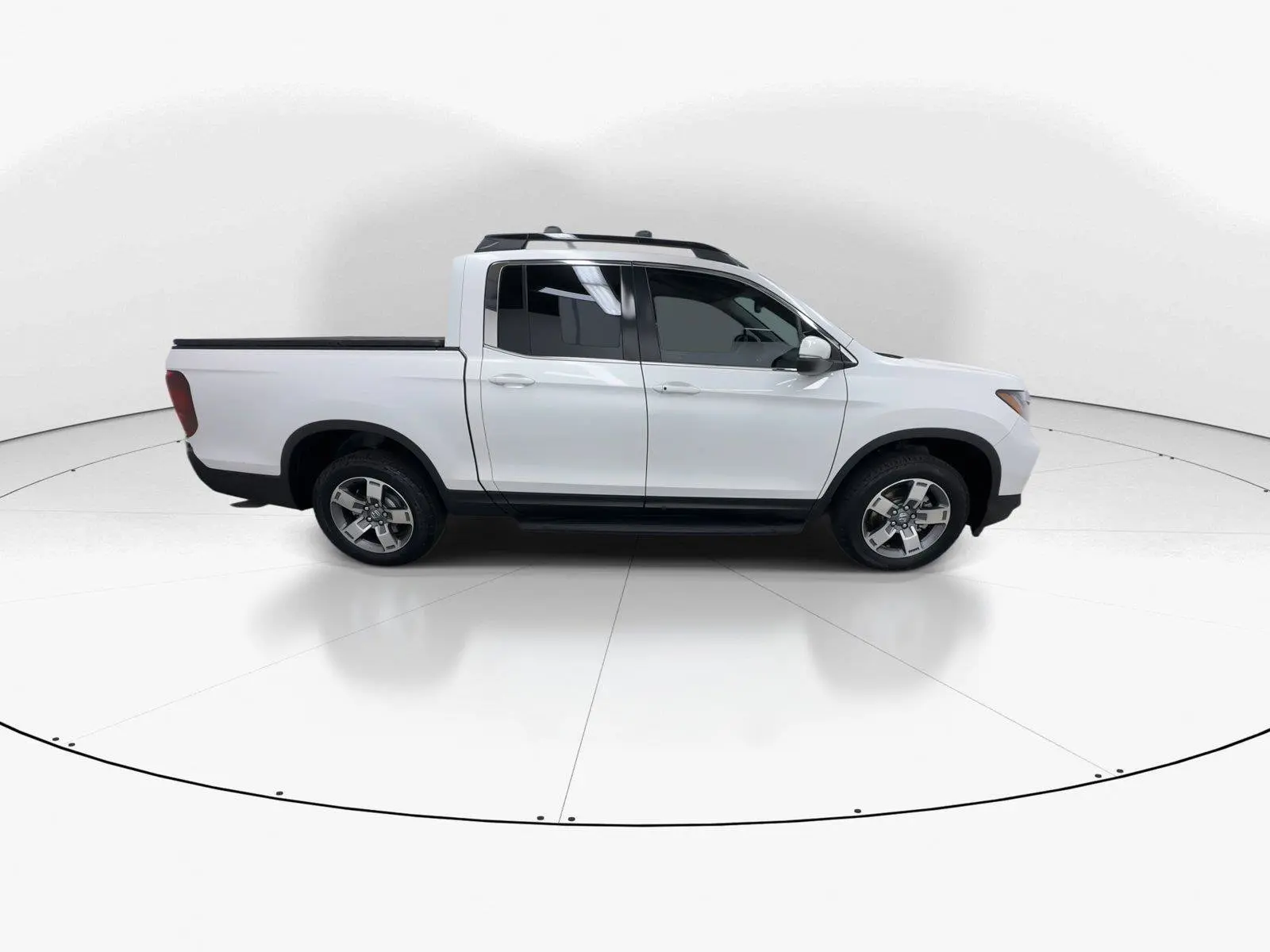 2024 Honda Ridgeline RTL AWD photo 3