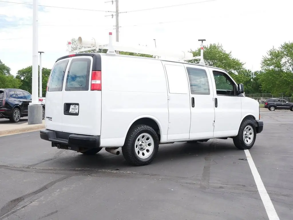 2013 Chevrolet Express 1500 Work Van AWD photo 3