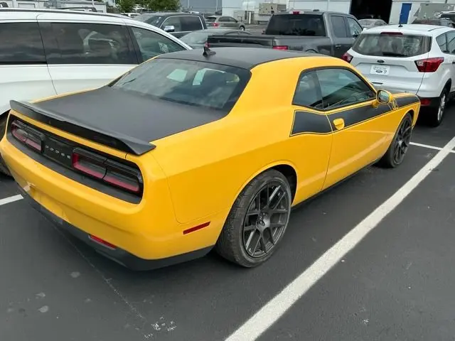 2017 Dodge Challenger T/A Plus photo 5