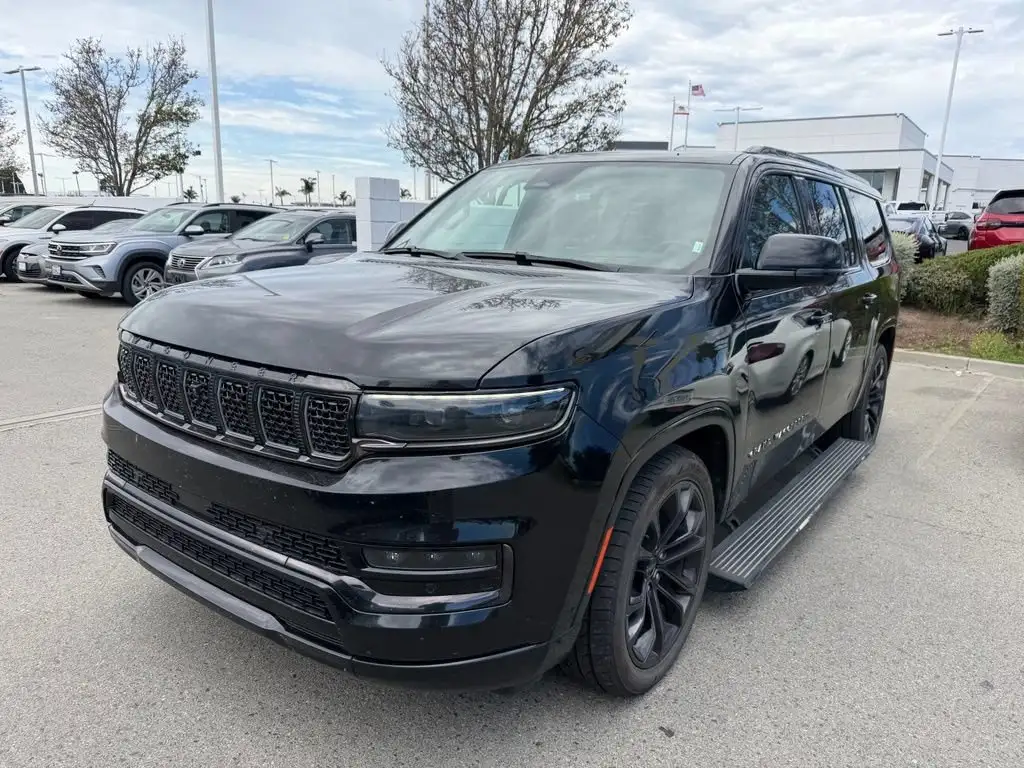 2024 Jeep Grand Wagoneer L Series II Obsidian 4WD's photo