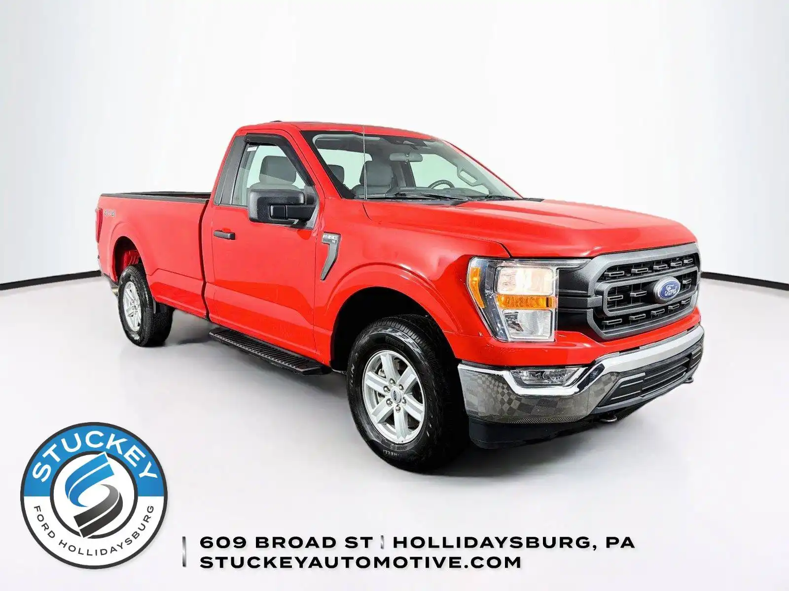 2022 Ford F-150 XL 4WD Regular Cab 8' Box's photo
