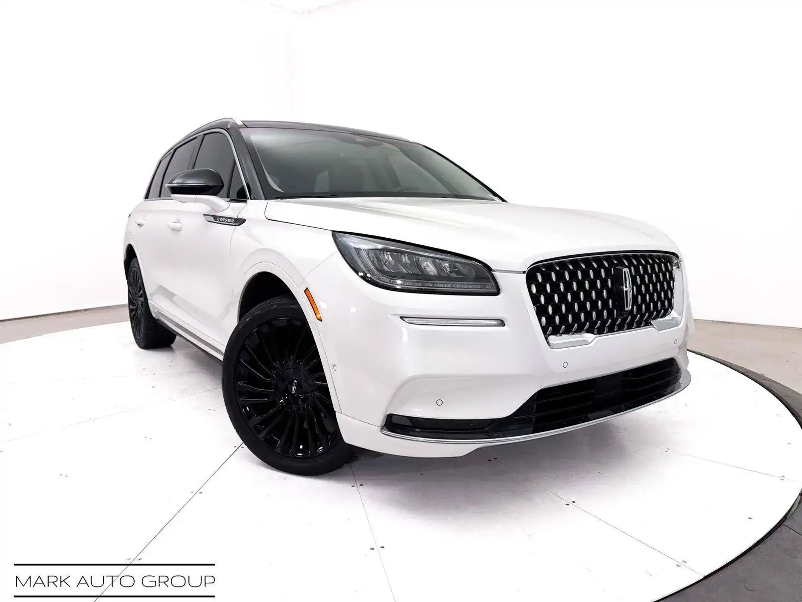 2020 Lincoln Corsair Reserve AWD's photo