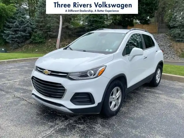 2017 Chevrolet Trax LT's photo