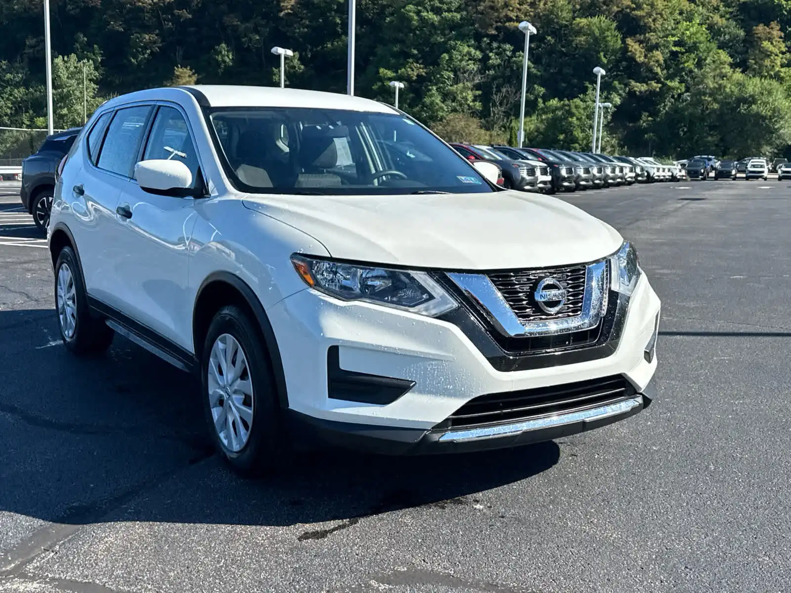 2017 Nissan Rogue S AWD's photo