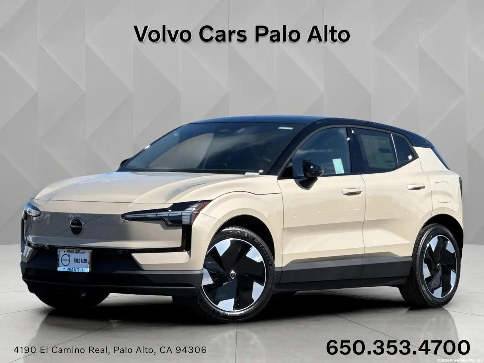 2026 Volvo EX30 Single Motor Plus's photo
