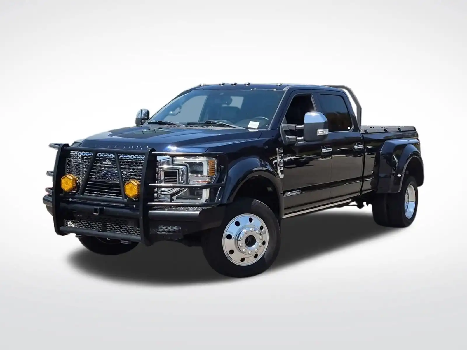 2022 Ford F-450 Platinum 4WD Crew Cab DRW 8' Box's photo