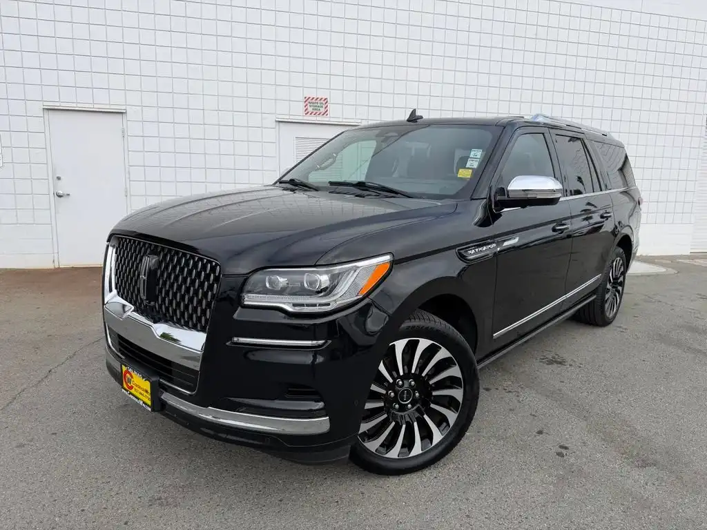 2022 Lincoln Navigator Black Label 4WD L's photo