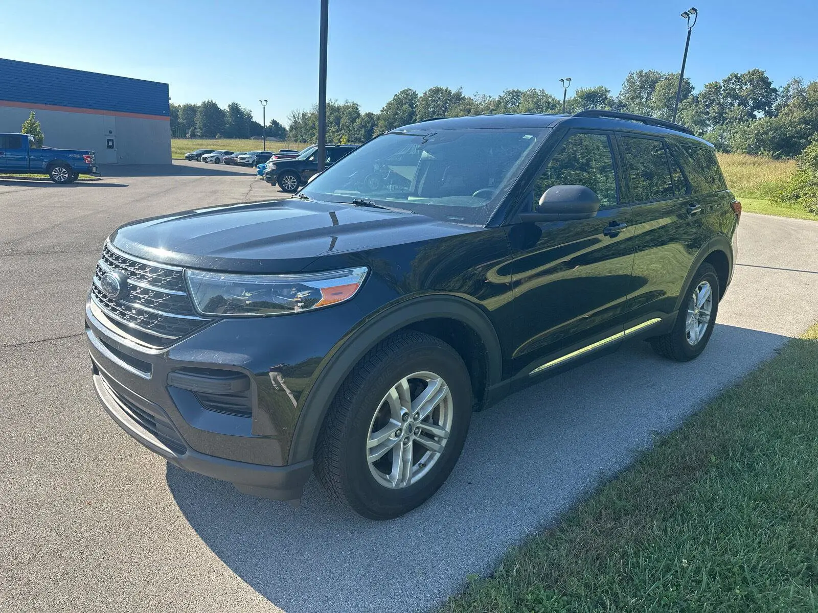2020 Ford Explorer XLT 4WD photo 5