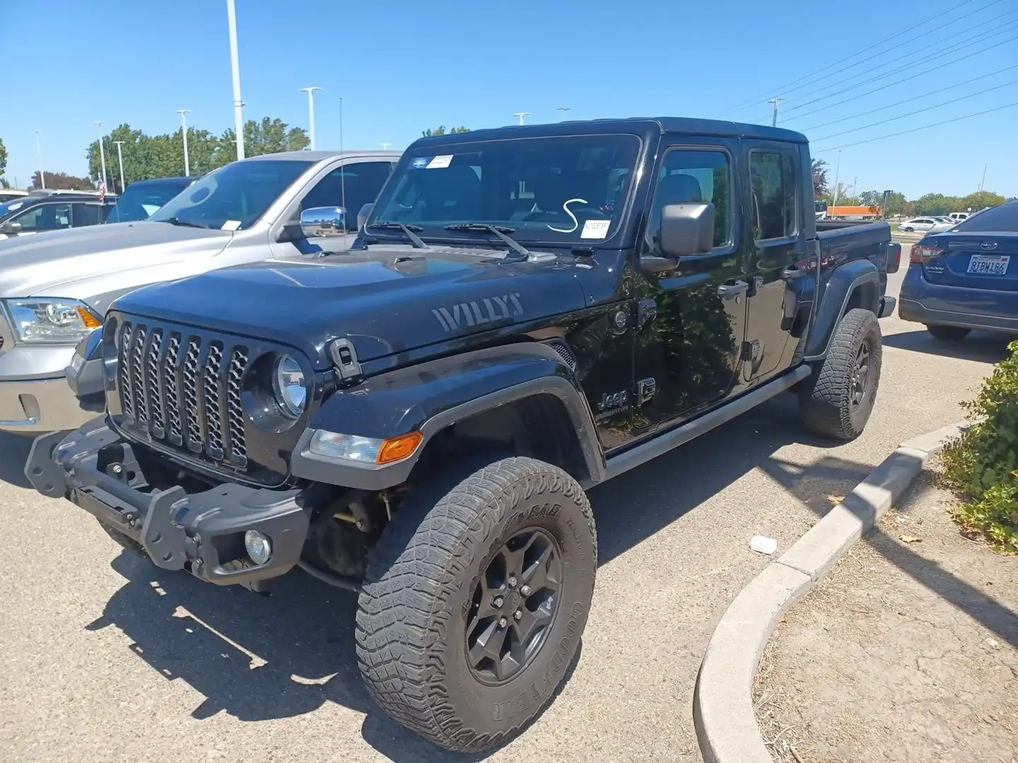 2022 Jeep Gladiator WILLYS's photo