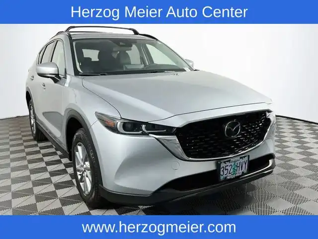 2023 Mazda CX-5 S Select Package Auto AWD's photo