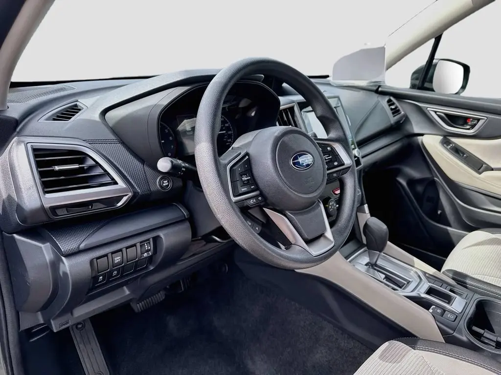2023 Subaru Forester Base photo 5