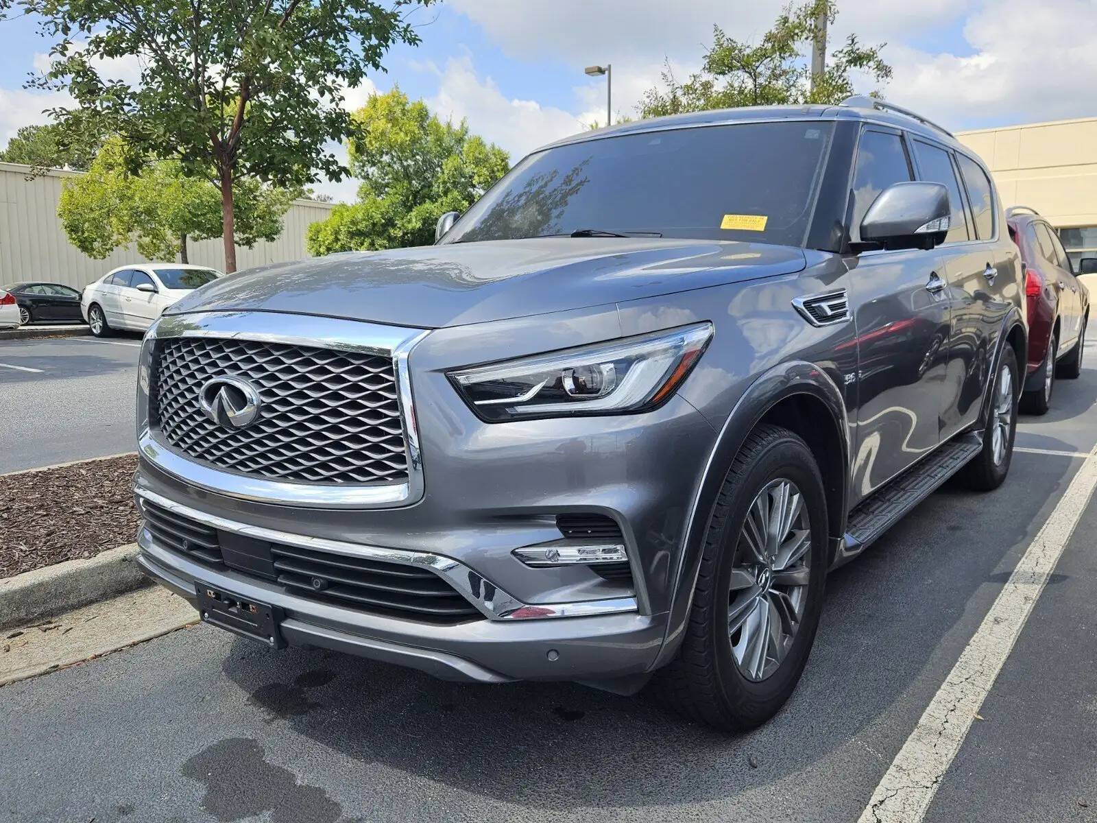 2019 INFINITI QX80 Base's photo