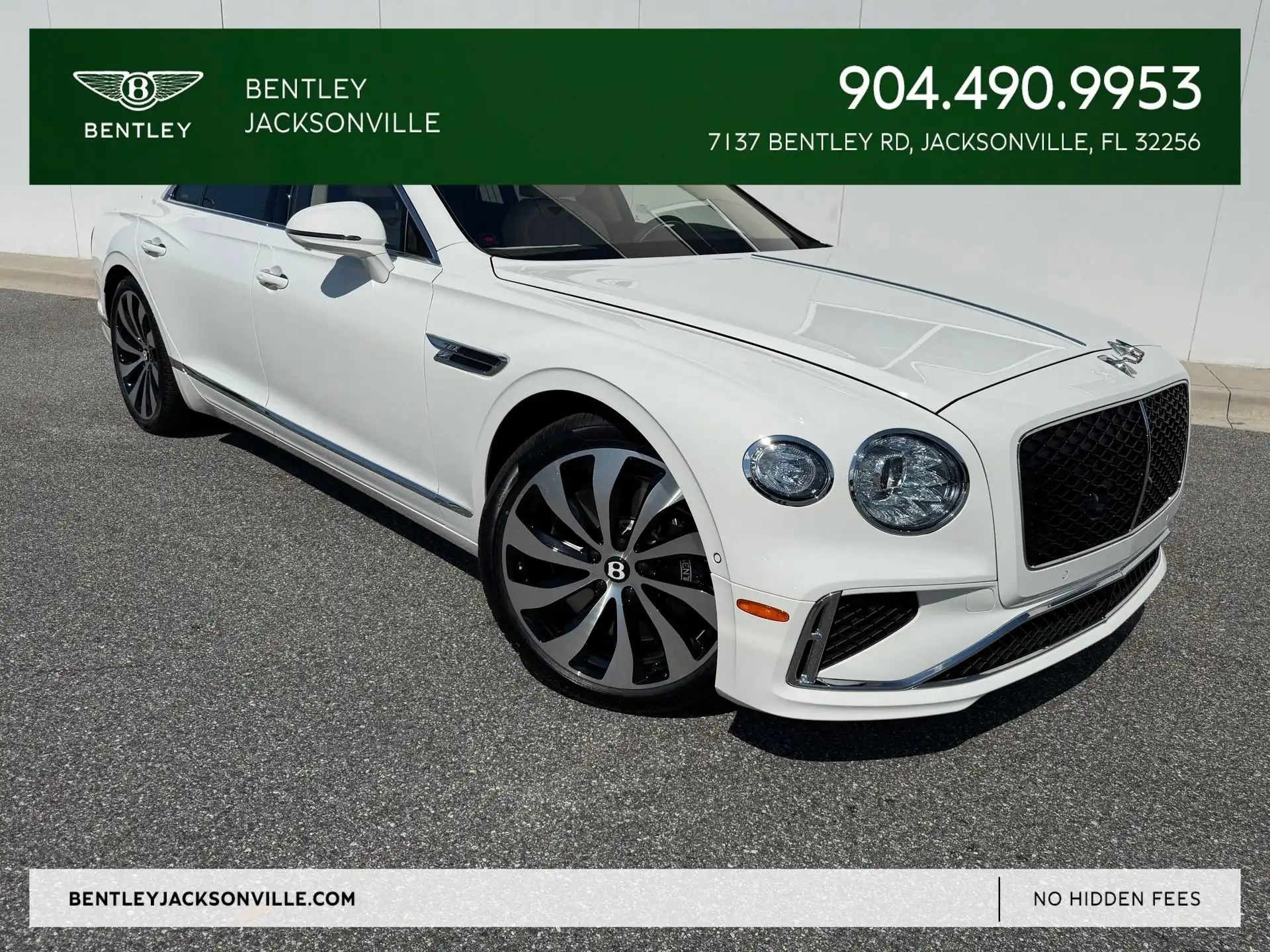 2026 Bentley Flying Spur's photo