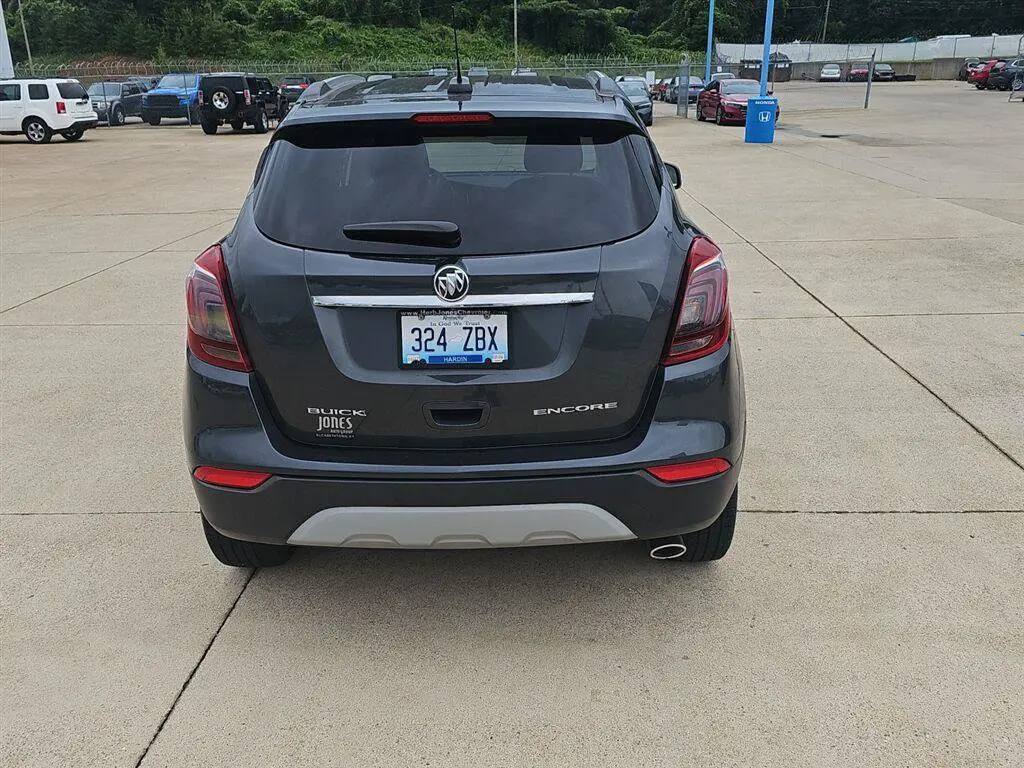 2017 Buick Encore Preferred photo 4
