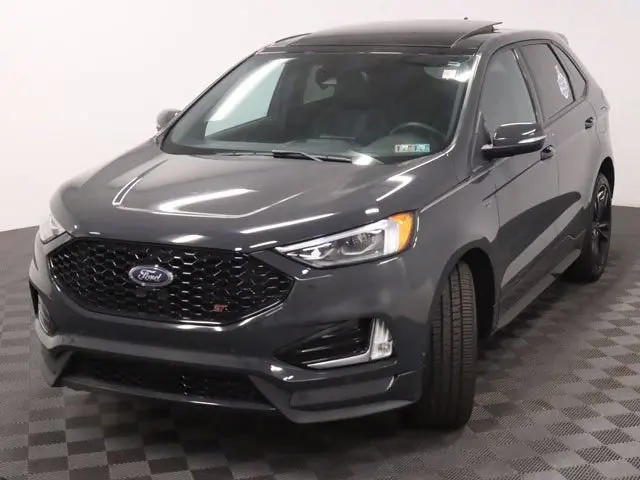 2021 Ford Edge ST AWD photo 4