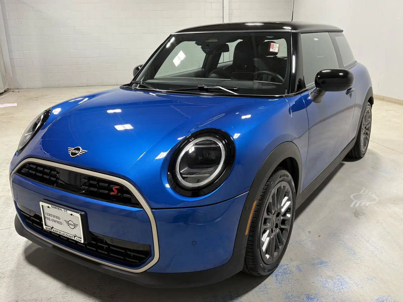 2026 MINI Hardtop Cooper S Signature's photo