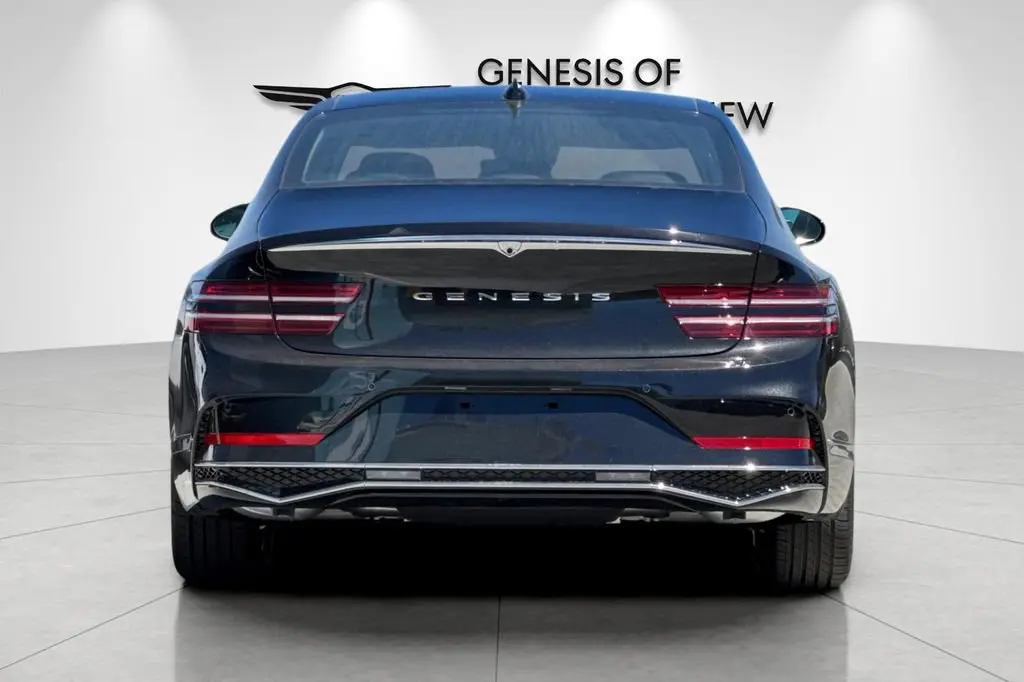 2027 Genesis G80 2.5T AWD photo 4