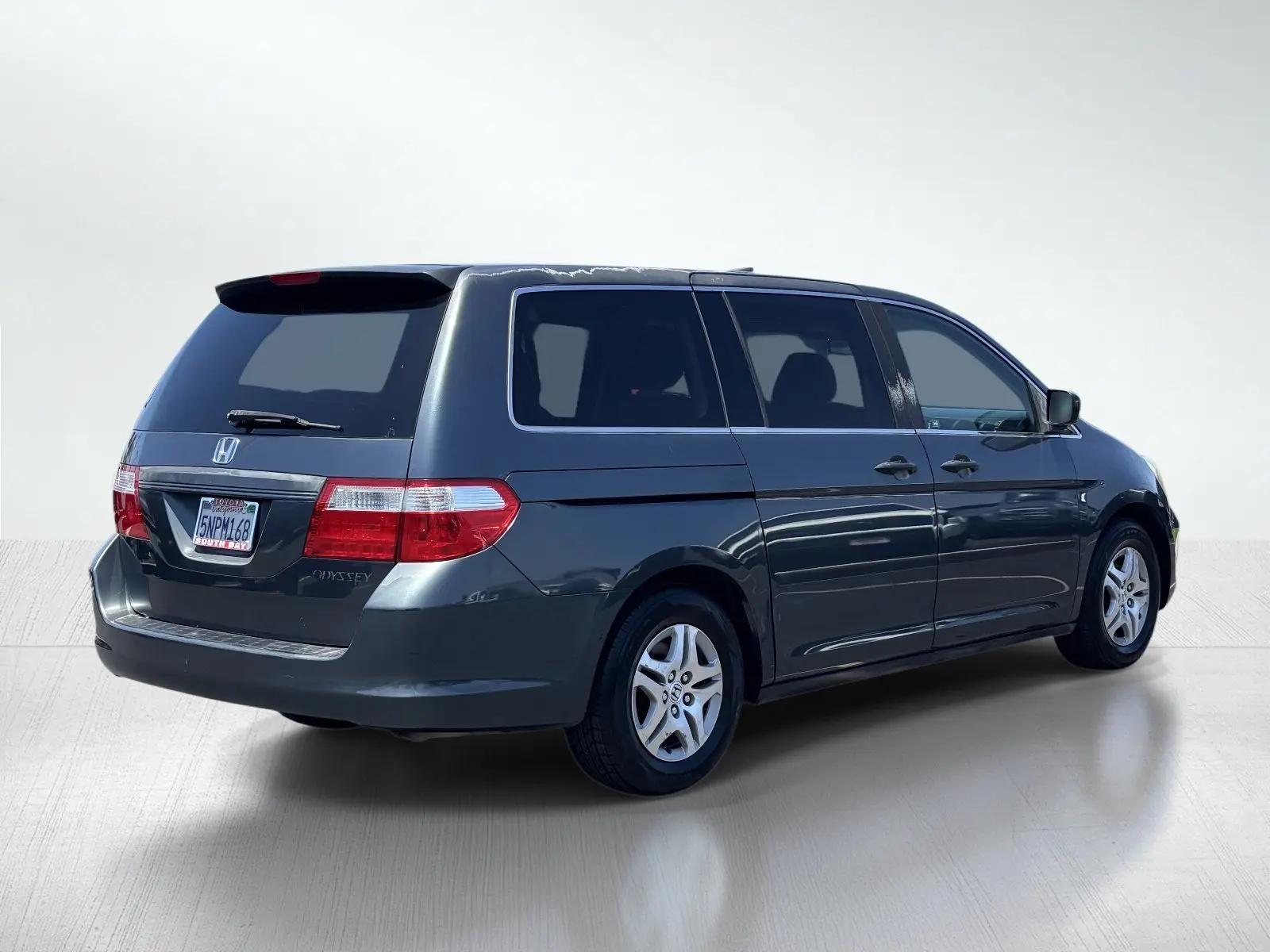 2005 Honda Odyssey LX photo 3
