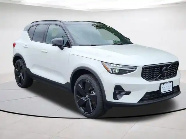 2026 Volvo XC40 B5 Ultra Black Edition AWD's photo