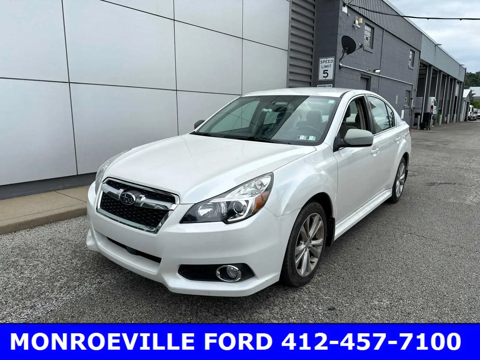 2014 Subaru Legacy 2.5i CVT's photo